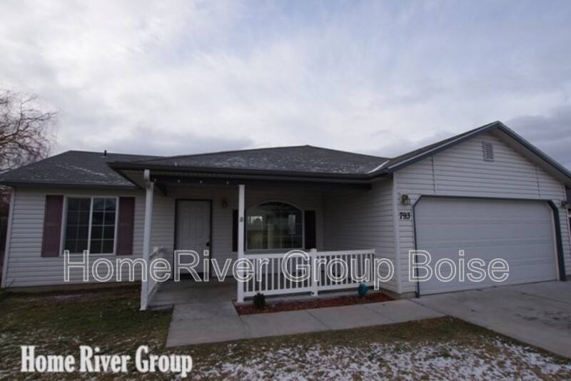 House for rent at 793 Triumph Dr, Middleton, ID 83644