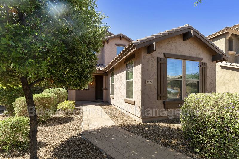 House for rent at 3829 E Kesler Lane, Gilbert, AZ 85295