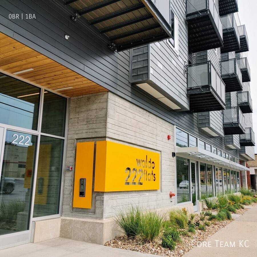 Apartment for rent at 222 W 75th St #307, Kansas City, MO 64114