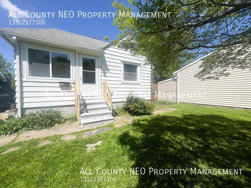 House for rent at 2349 Bellfield Ave, Akron, OH 44312