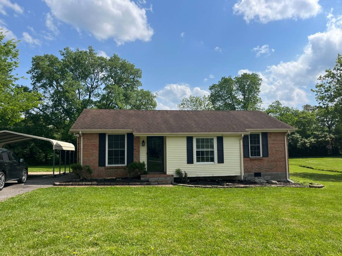 House for rent at 923 Hart St, Gallatin, TN 37066