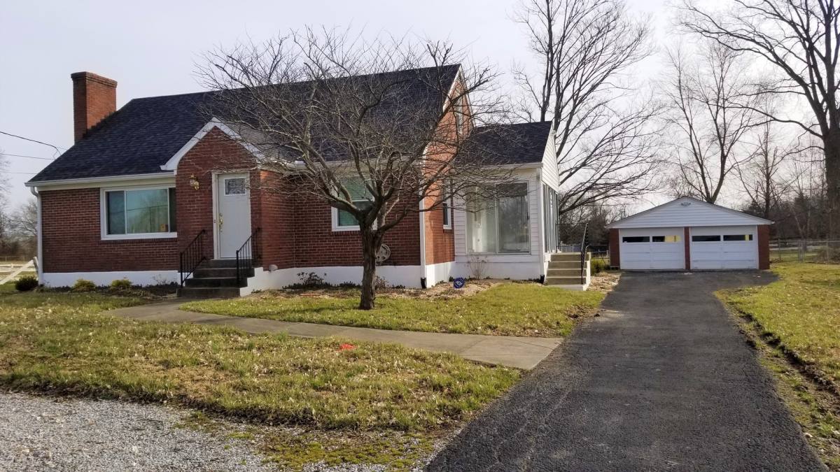 House for rent at 5501 Billtown Rd, Louisville, KY 40299