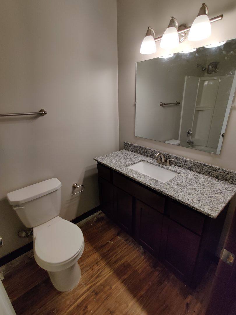Townhouse for rent at 2nd Dr NE, Austin, MN 55912