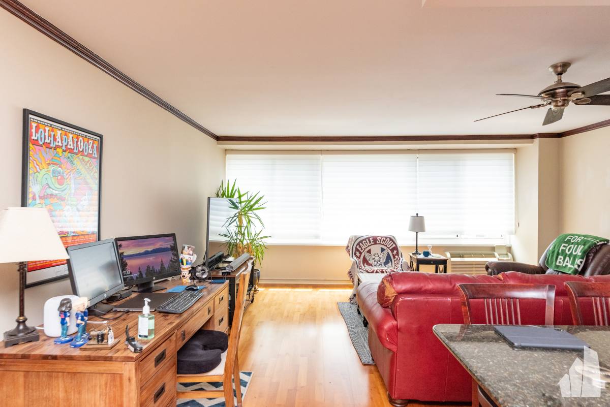 Condo for rent at 211 E Ohio St #2713, Chicago, IL 60611