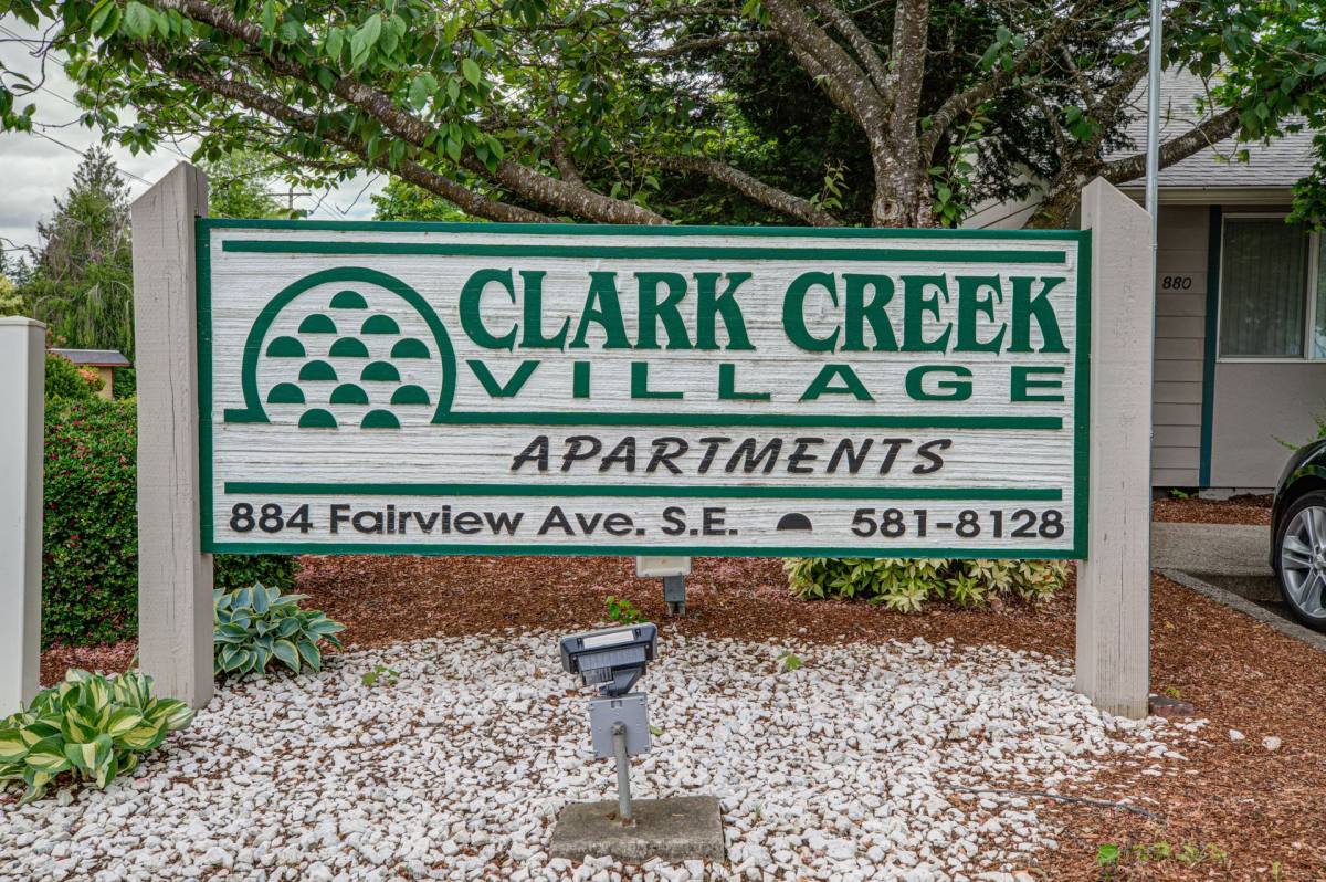 Apartment for rent at 884 Fairview Ave, SE, Salem, OR 97302