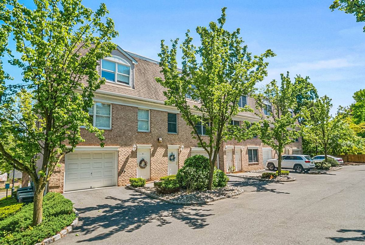 Apartment for rent at 43 Ford Ave, Morristown, NJ 07960