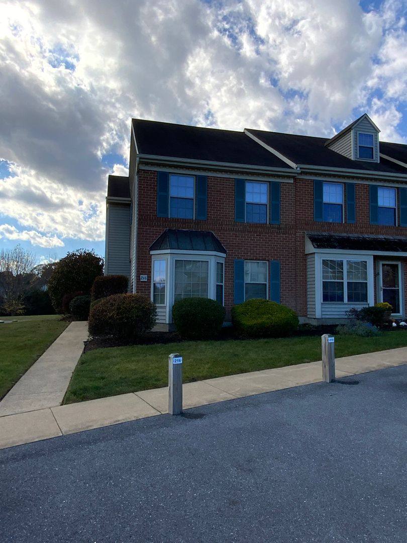 Condo for rent at 216 Federal Way, Lancaster, PA 17601