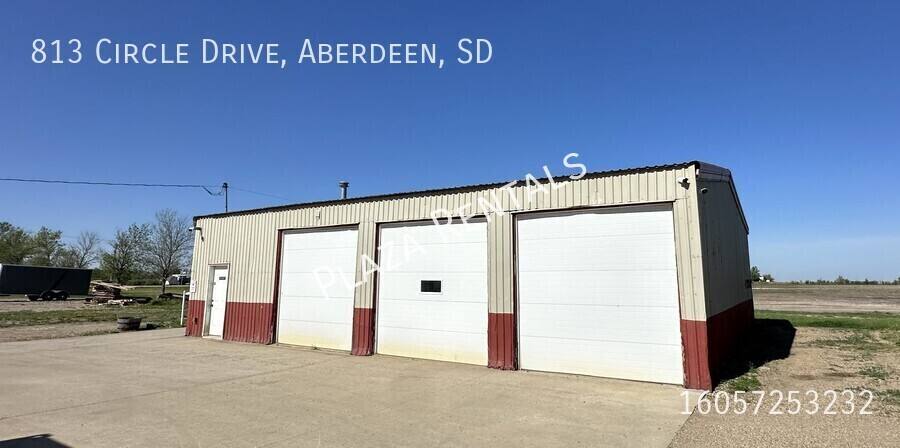 Apartment for rent at 2826 US-281 #1, Aberdeen, SD 57401