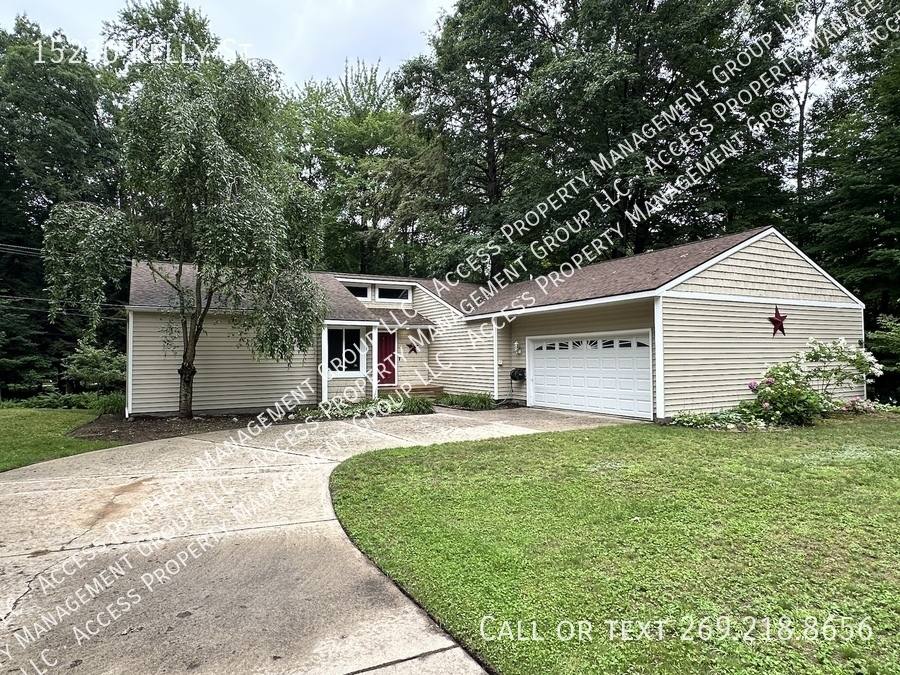 House for rent at 15230 Kelly St, Spring Lake, MI 49456