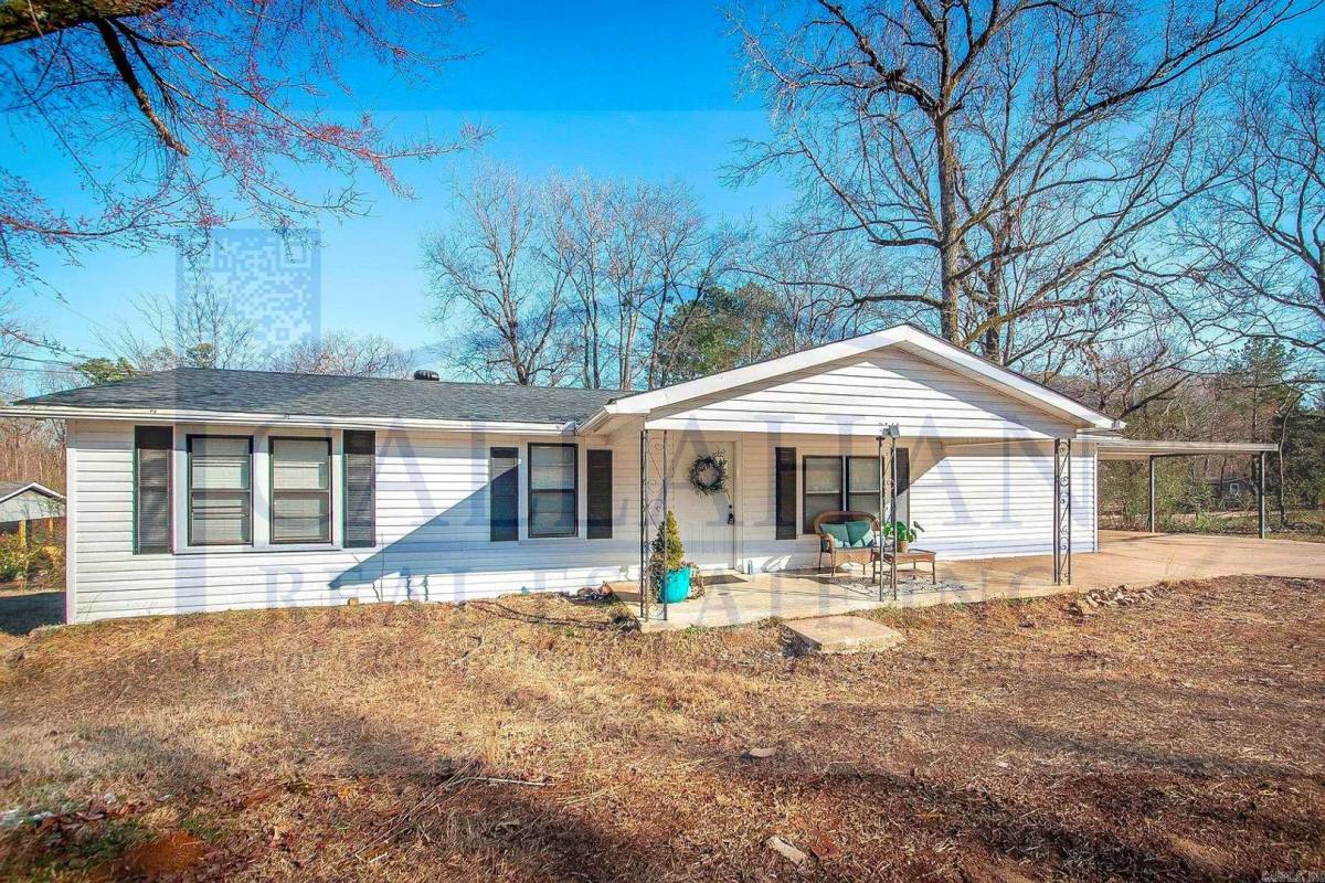 House for rent at 8511 Ferndale Cutoff Rd, Little Rock, AR 72223