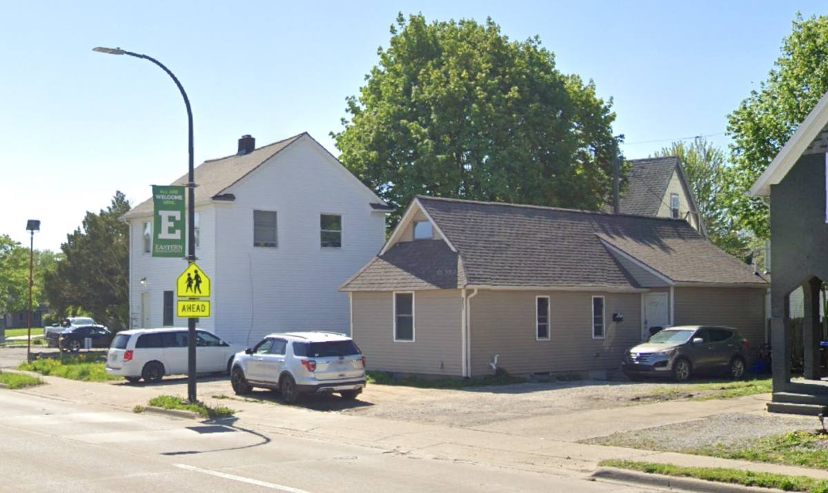 House for rent at 957 Washtenaw, Ypsilanti, MI 48197