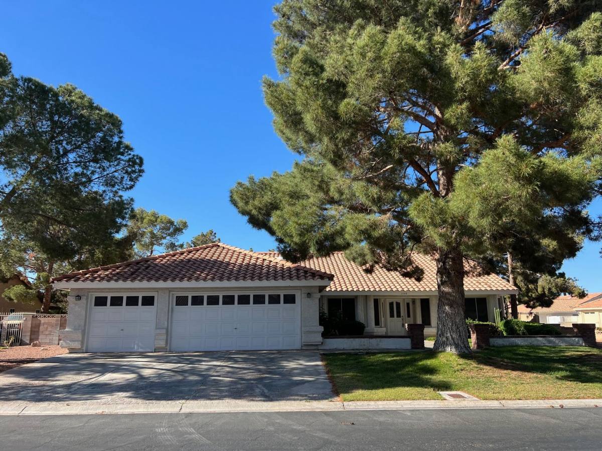 House for rent at 1740 Camara Dr, Las Vegas, NV 89123