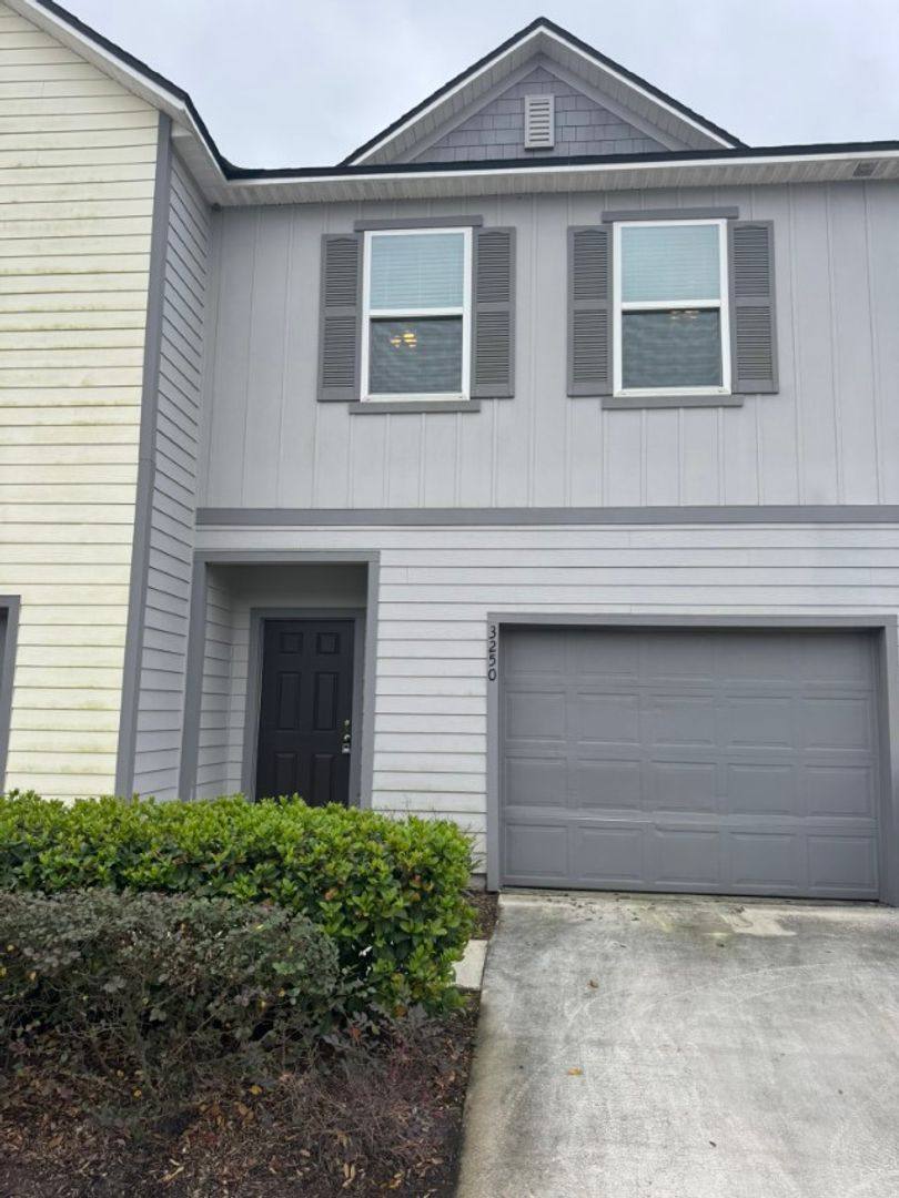 House for rent at 3250 Brookasher Dr, Jacksonville, FL 32218
