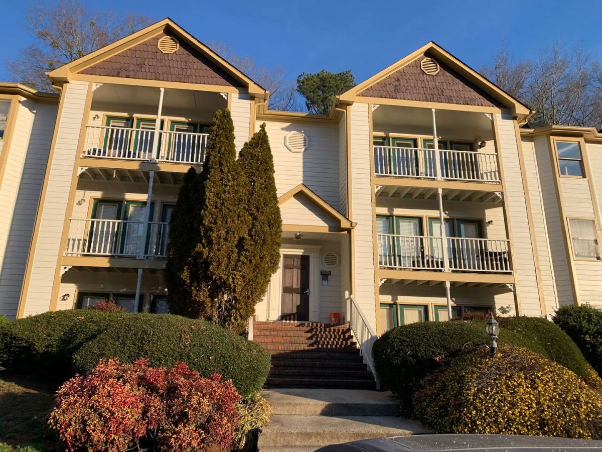 Condo for rent at 2020-104 Quaker Landing, Raleigh, NC 27603