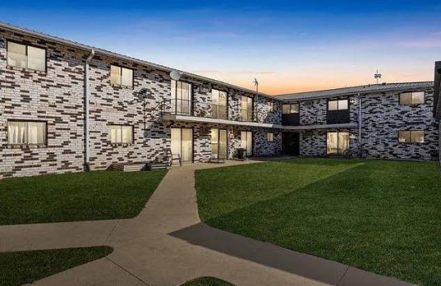 Apartment for rent at 715 Ridgeview Rd #6, Monticello, IA 52310