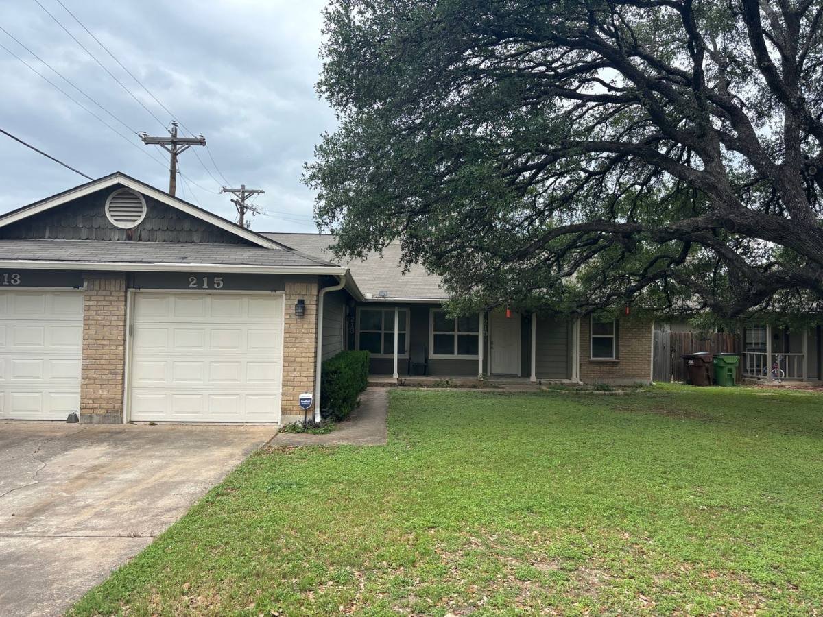 Apartment for rent at 215 Greenlawn, Round Rock, TX 78664