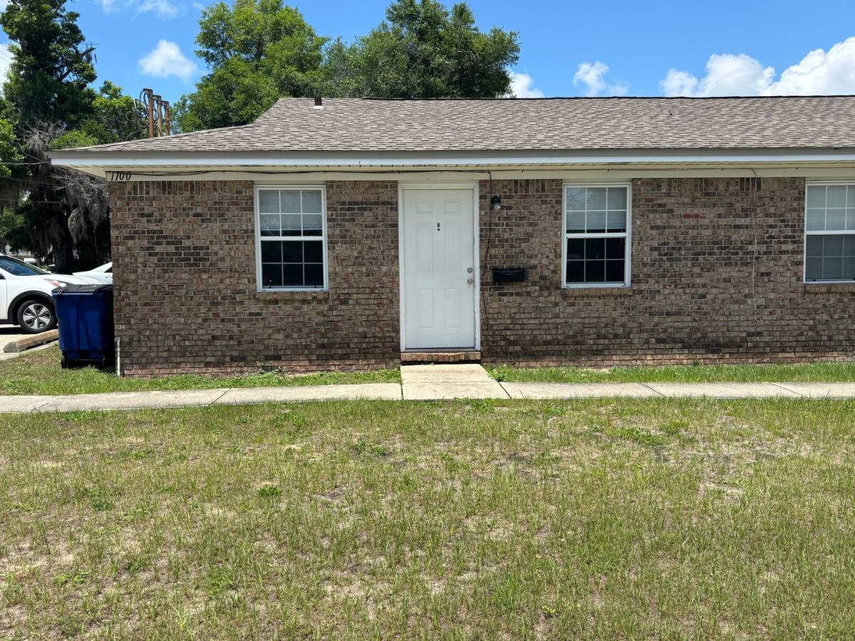 Apartment for rent at 1100 Frankford Ave, Panama City, FL 32401
