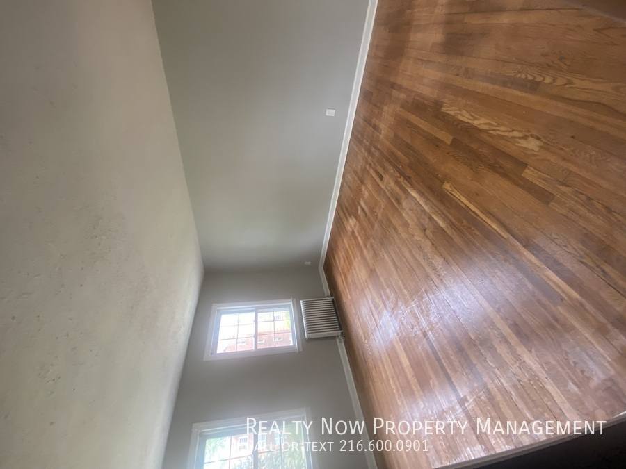 Apartment for rent at 2481 Noble Rd #F13, Cleveland, OH 44121