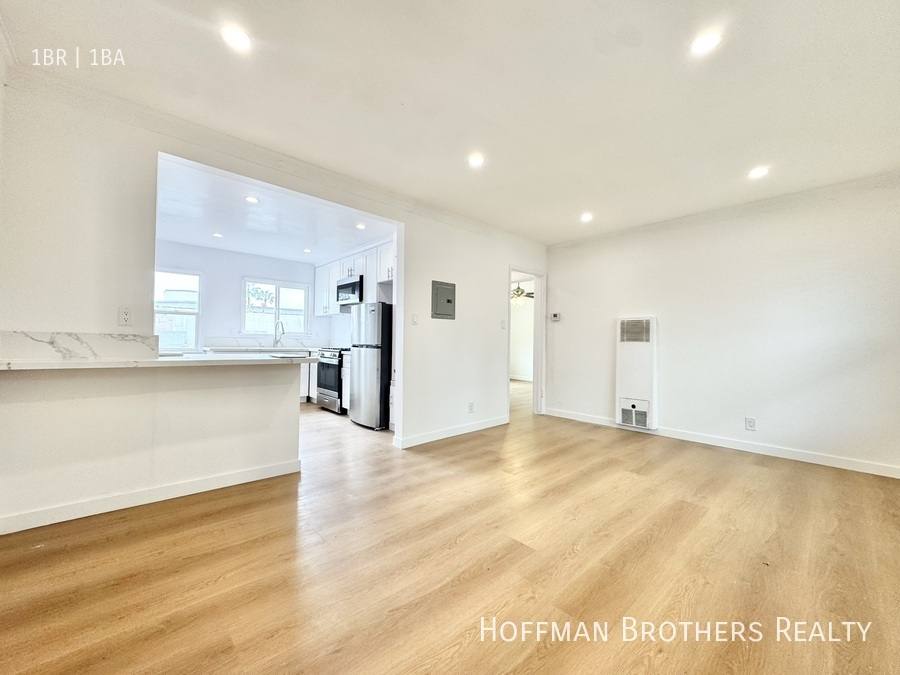 Apartment for rent at 1518 Laurel Canyon Blvd #3A, Los Angeles, CA 90046