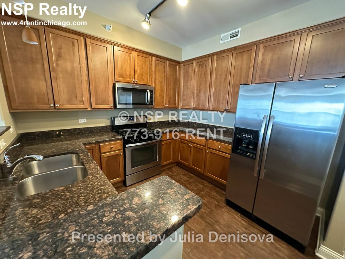 Apartment for rent at 1 Itasca Place #518, Itasca, IL 60143