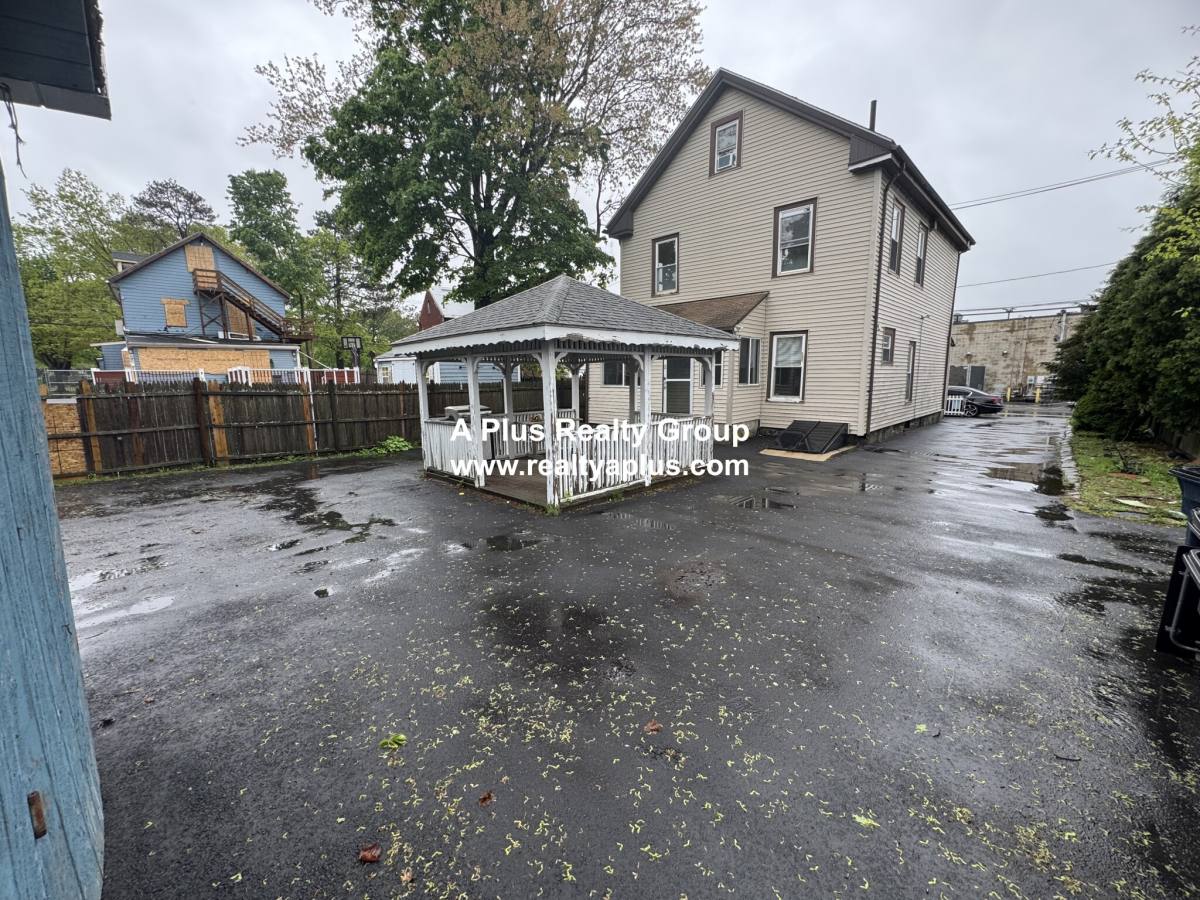 Apartment for rent at 688 Canterbury, Roslindale, MA 02131