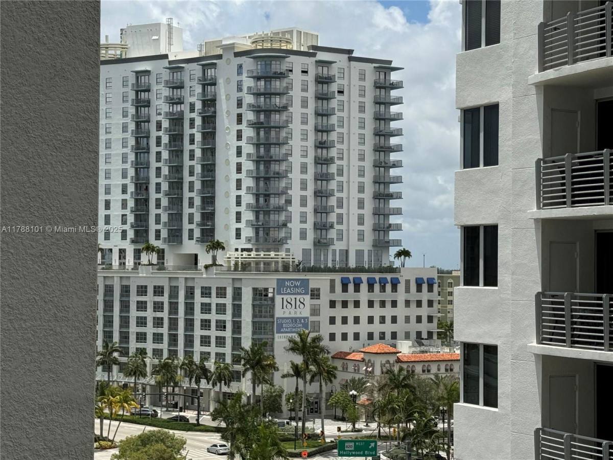 Apartment for rent at 1830 Radius Dr #916, Hollywood, FL 33020