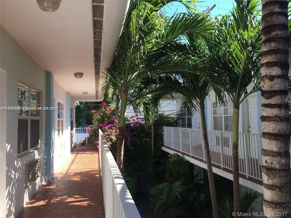 Apartment for rent at 911 Meridian Ave #204, Miami Beach, FL 33139