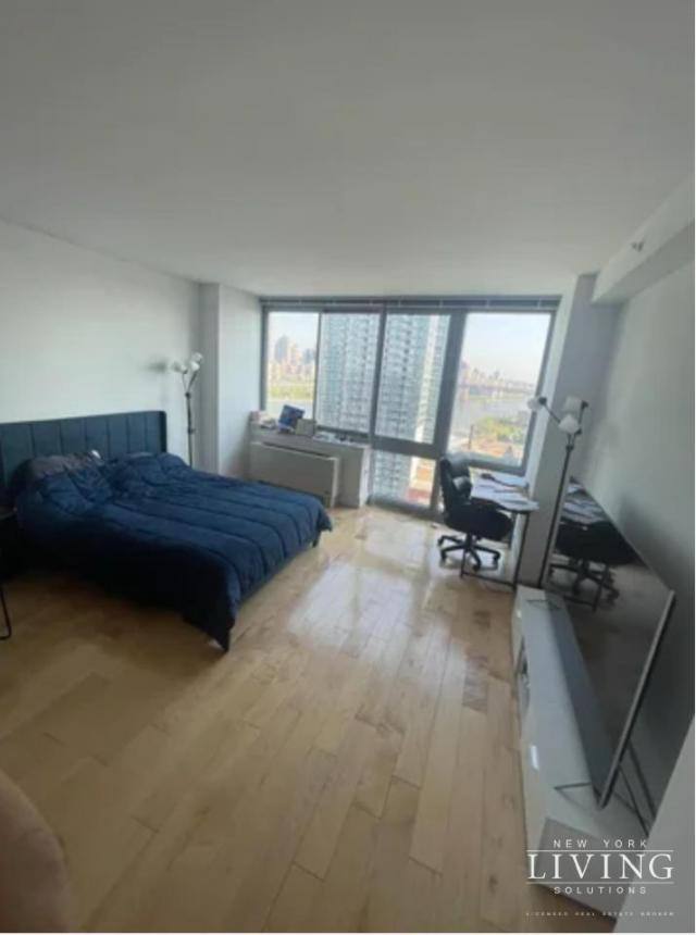 Apartment for rent at 4705 Center Blvd #2302, Long Island City, NY 11109