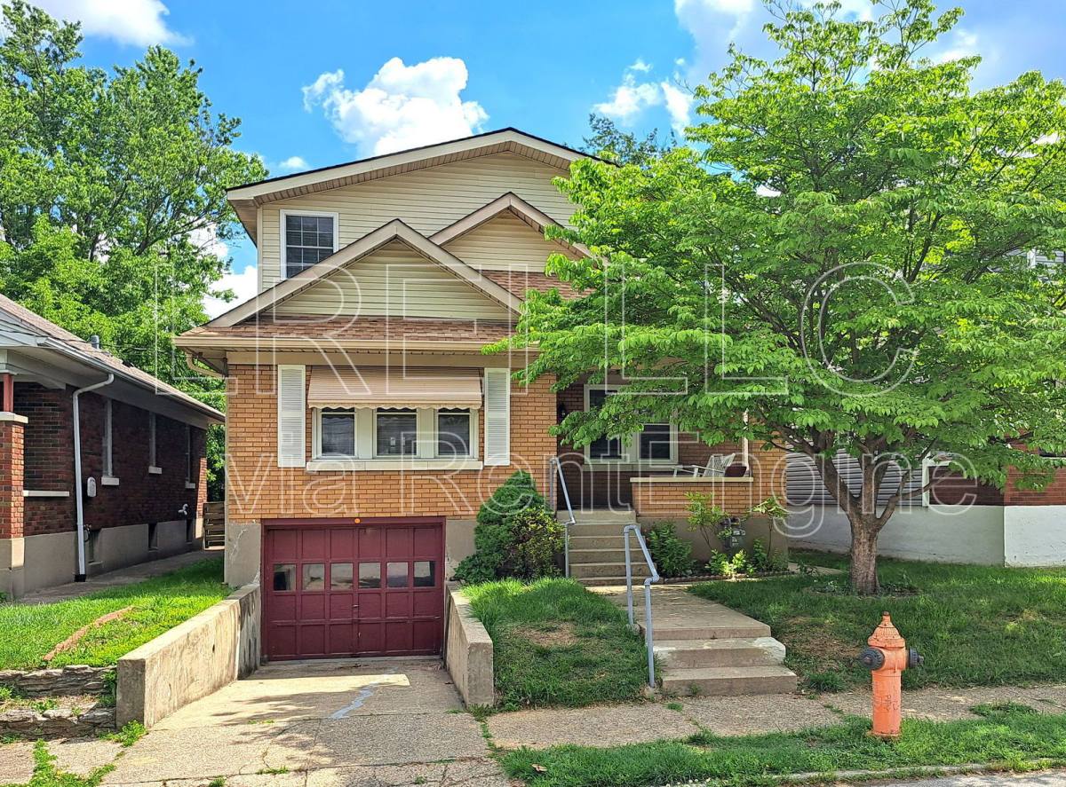House for rent at 2347 Lansdowne Ave, Louisville, KY 40217