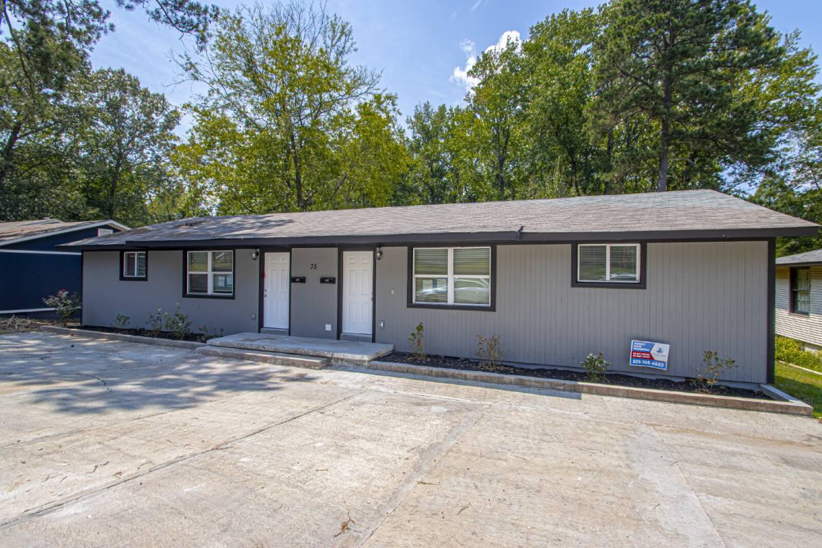 Apartment for rent at 35 Hiland Place #B, Benton, AR 72015