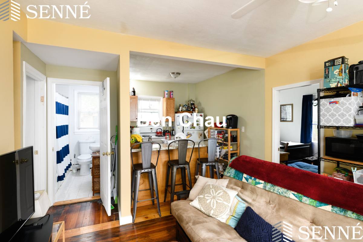 Apartment for rent at 20 Bristol St #2B, Cambridge, MA 02141
