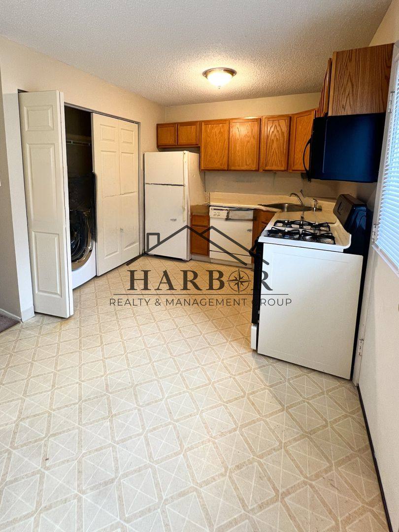 Apartment for rent at 1221 S Linn St #6B, Boone, IA 50036