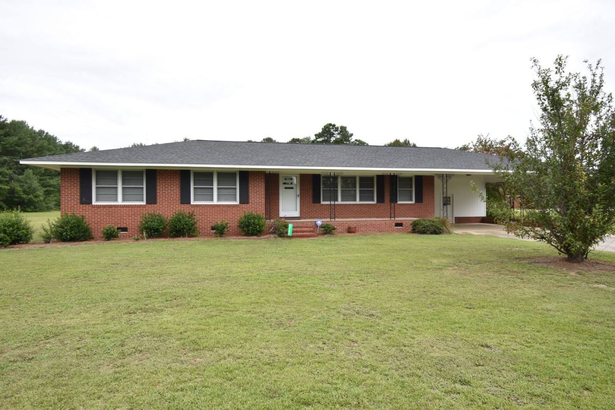 3987 Sunnyside School Rd, Fayetteville, NC 28312