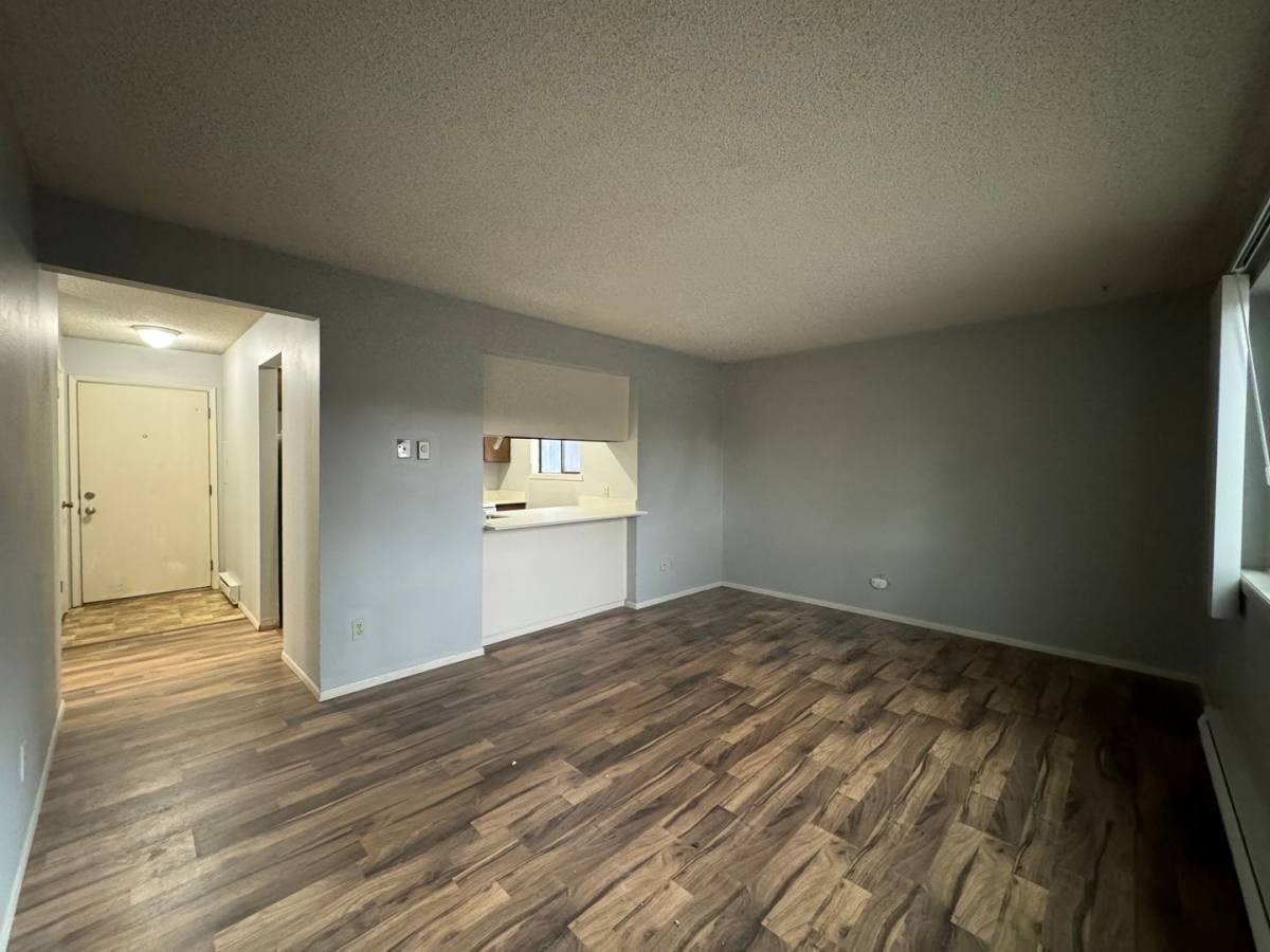 Apartment for rent at 1015 S Walnut Place, Spokane, WA 99204