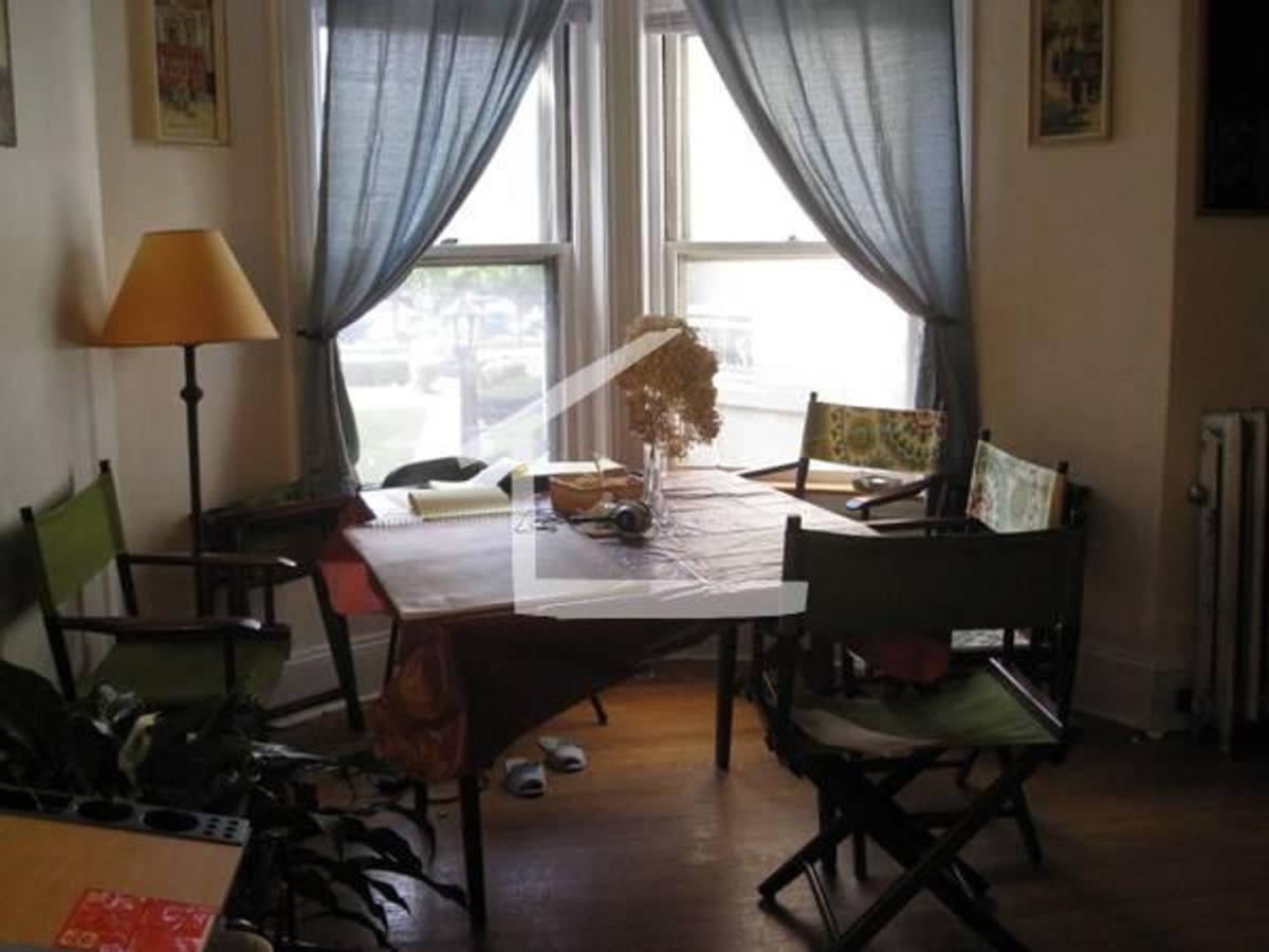 House for rent at 1677 Beacon St #3, Brookline, MA 02446