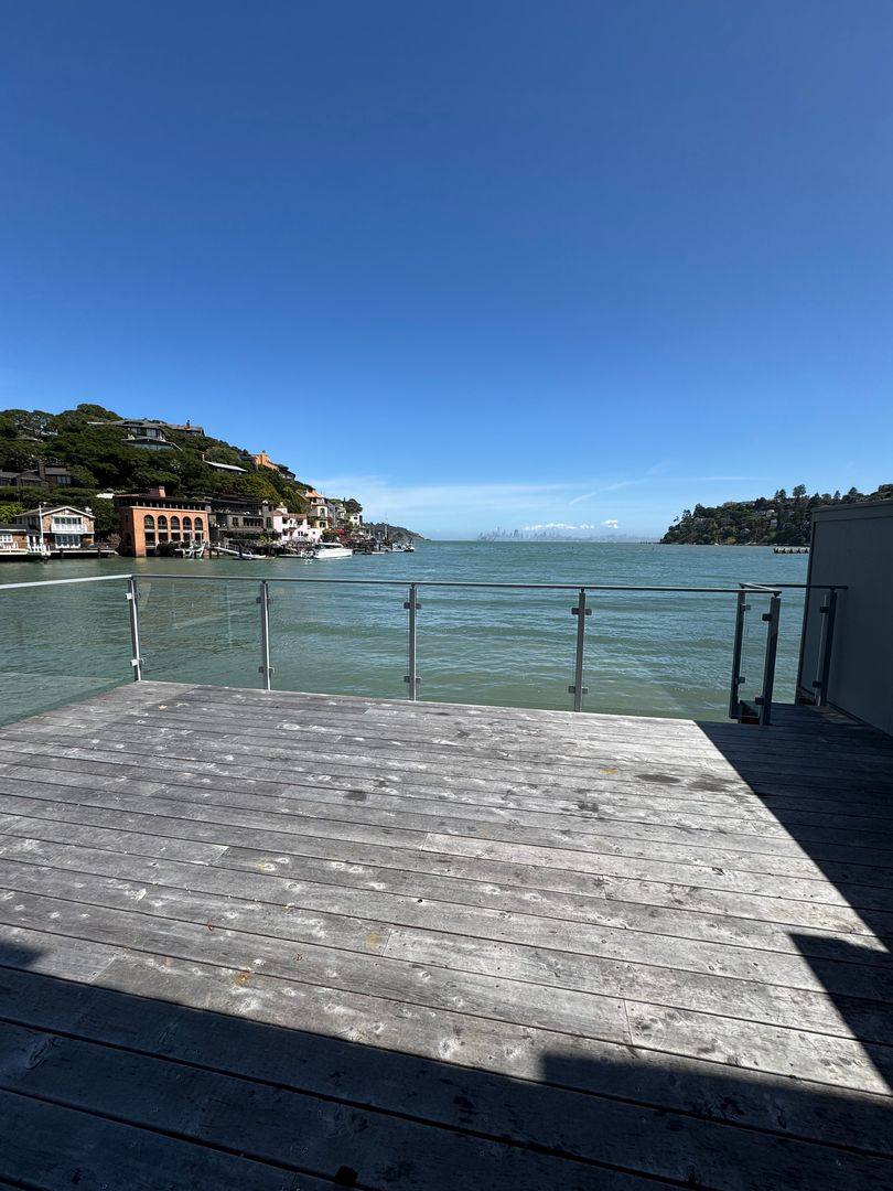 Apartment for rent at 22-28 Beach Rd, Belvedere Tiburon, CA 94920