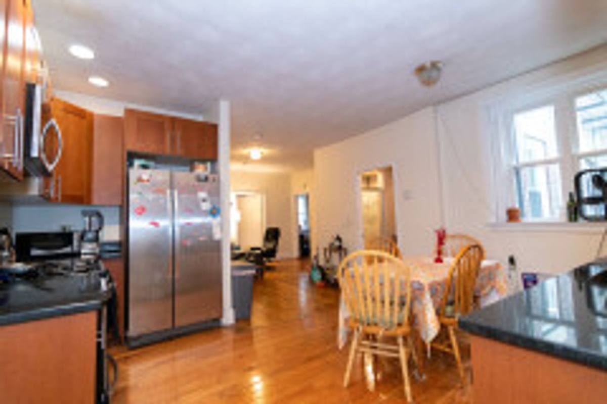 Apartment for rent at 33 Glenville Ave #8, Allston, MA 02134