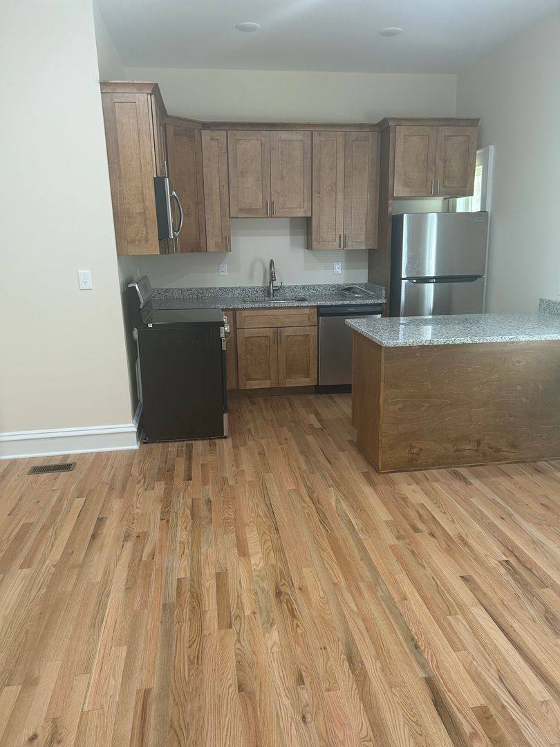 Apartment for rent at 100 N Colonial Ave, Richmond, VA 23221