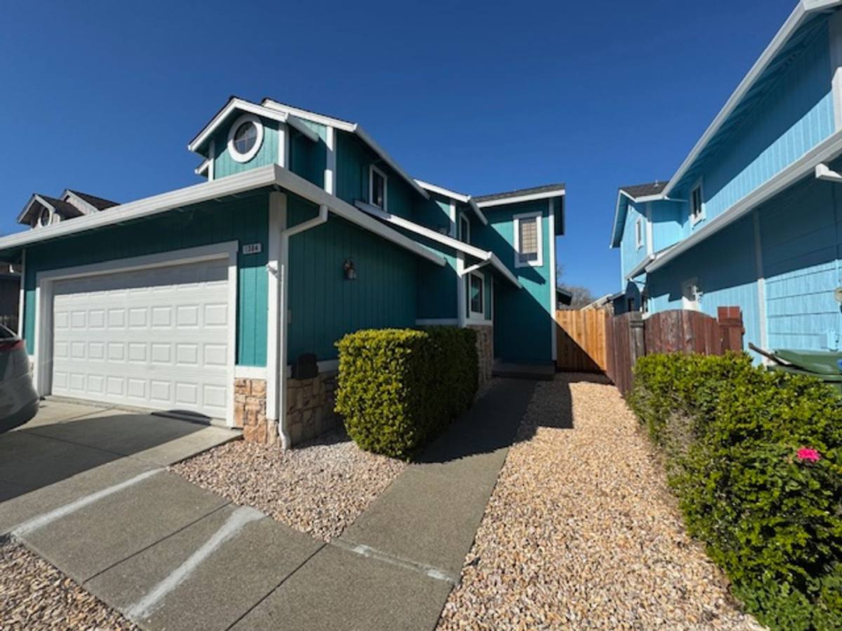 House for rent at 1304 Michelle Court, Rohnert Park, CA 94928