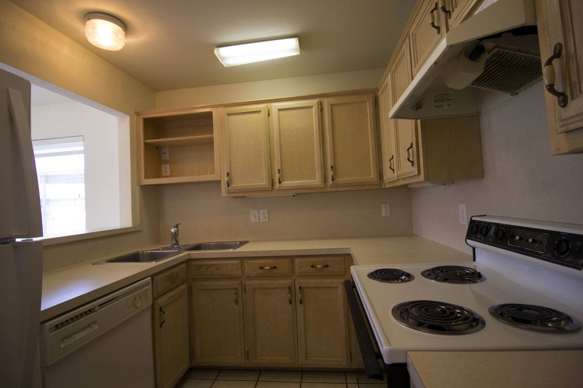 Apartment for rent at 3133 3137 Cedar Hill, Denton, TX 76209