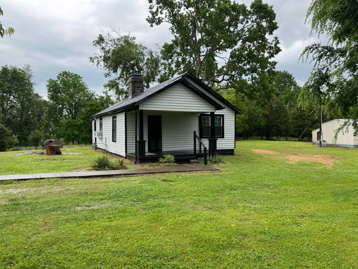 House for rent at 7427 Carthage Highway, Lebanon, TN 37087