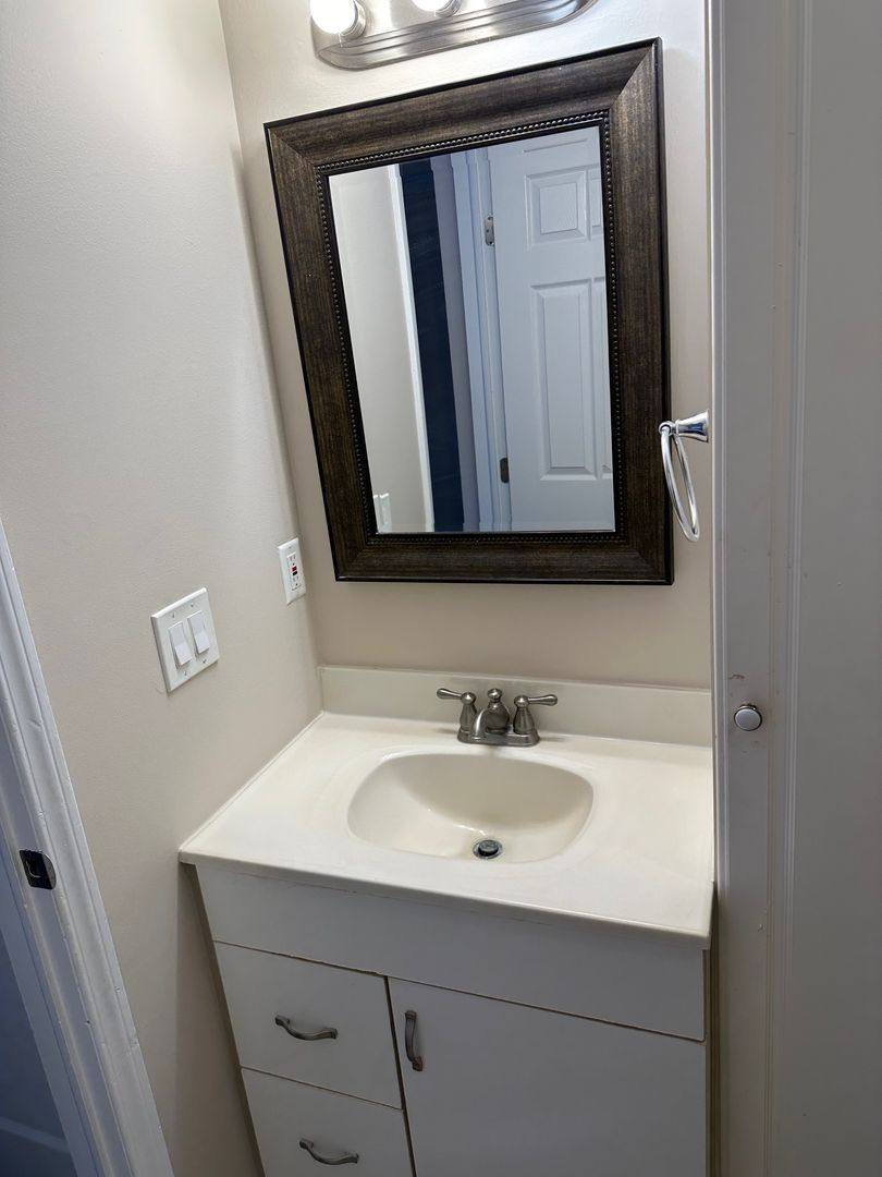 Apartment for rent at 8729 Candlewood Trail, Brighton, MI 48116