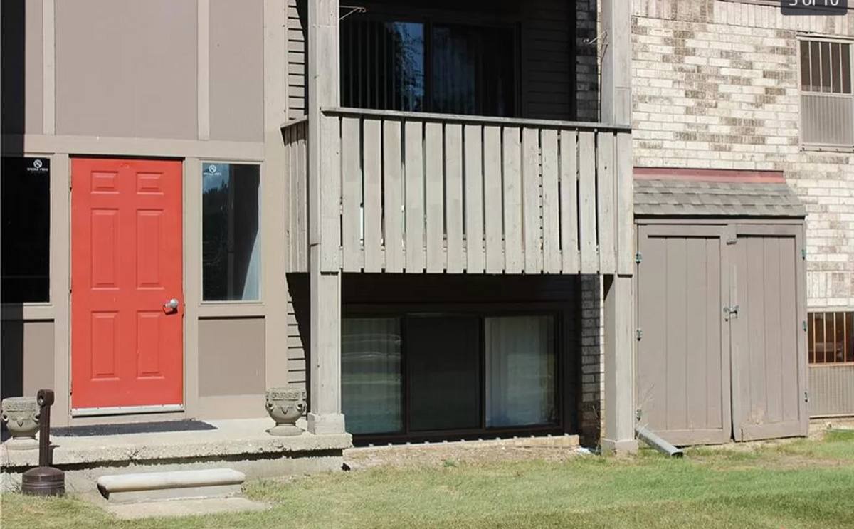 Apartment for rent at 8729 Candlewood Trail, Brighton, MI 48116