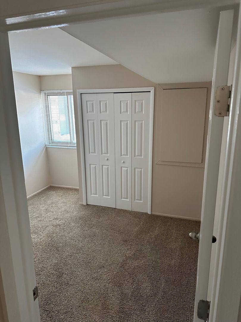 Apartment for rent at 8729 Candlewood Trail, Brighton, MI 48116