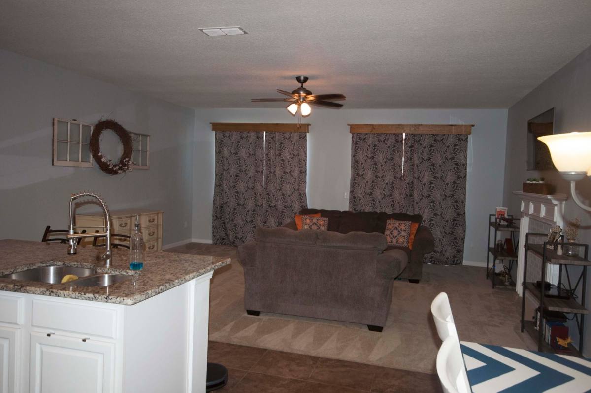 House for rent at 11745 Lake Bend Circle, Jacksonville, FL 32218
