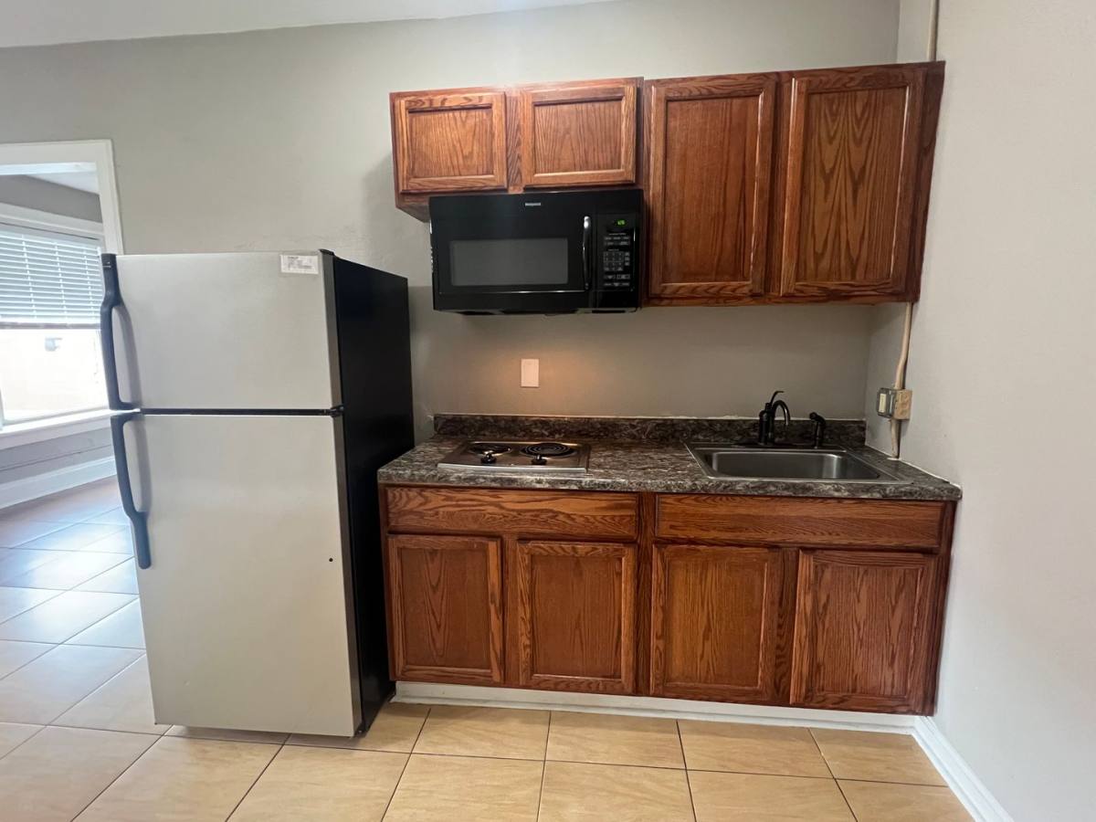 Apartment for rent at 103 E Cedar St, Franklin, KY 42134