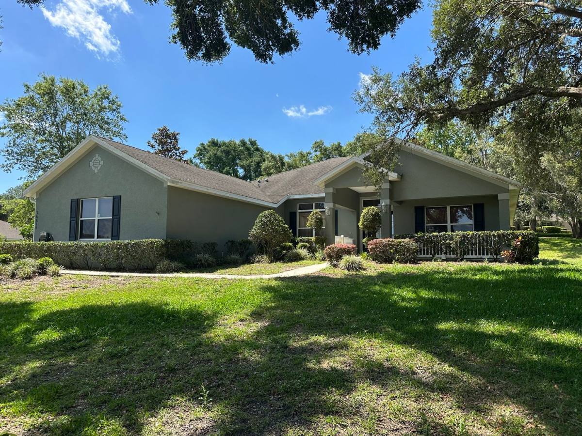 House for rent at 36614 Honey Tree Court, Eustis, FL 32736