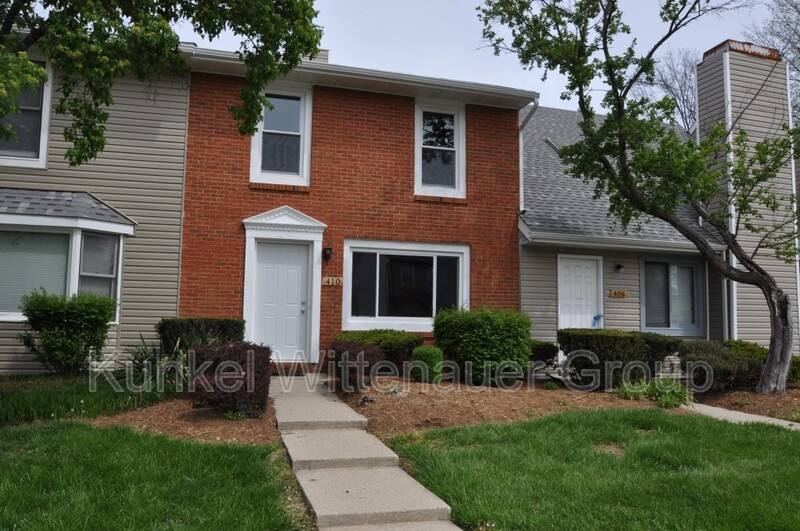 Townhouse for rent at 410 Colleen Dr, O Fallon, IL 62269