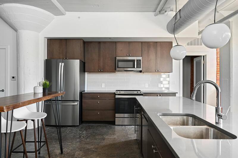 Apartment for rent at 3829 Main St, Kansas City, MO 64111