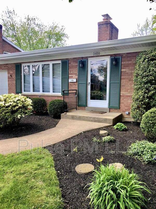 House for rent at 3920 Lloyd Ave, Erlanger, KY 41018